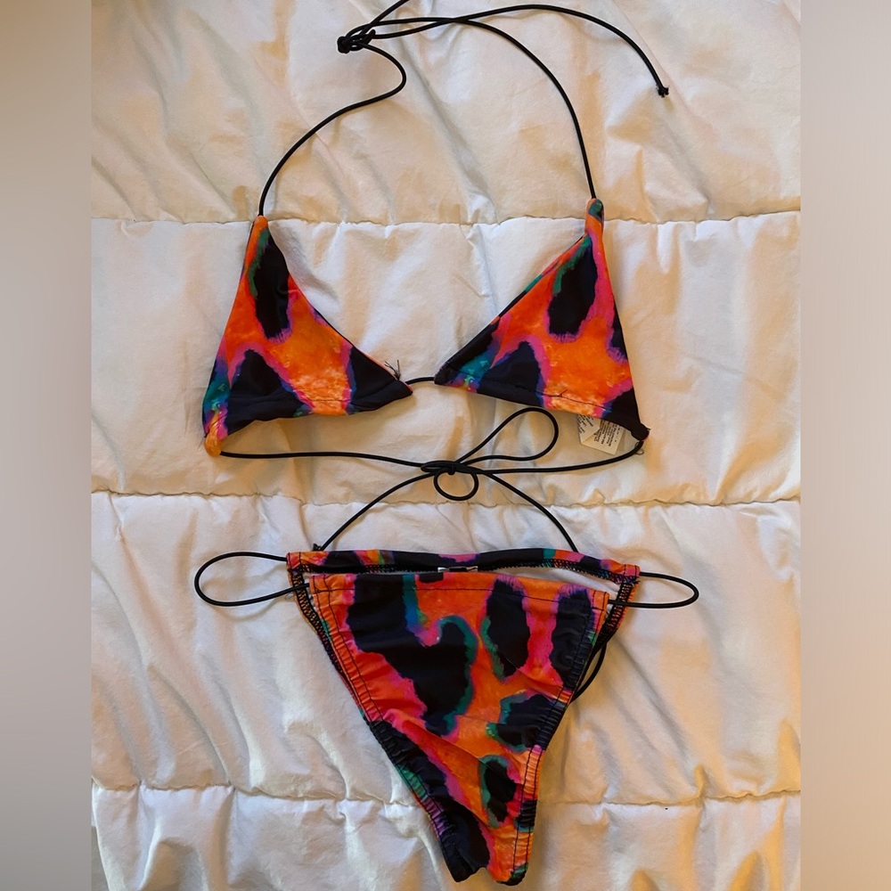 Pretty little thing vibrant multicolor Bikini Set